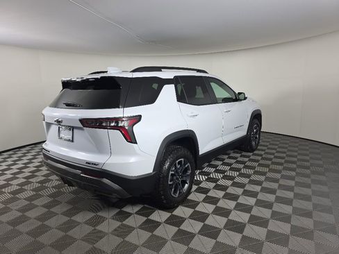 New 2026 Chevrolet Equinox ACTIV AWD/4WD image 5