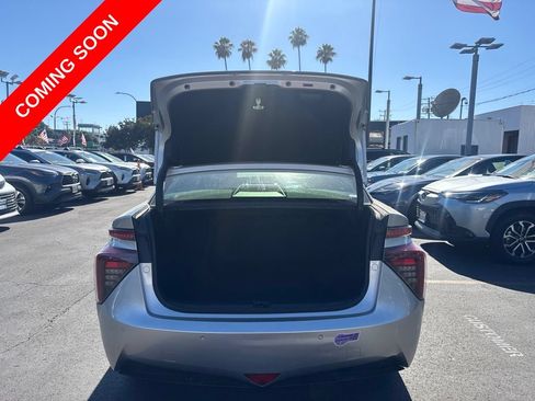 Used 2019 Toyota Mirai FWD image 11