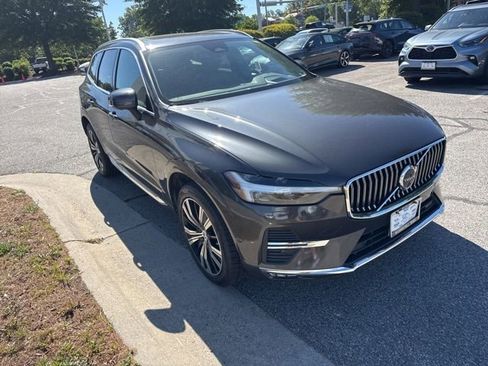 Used 2022 Volvo XC60 B5 Inscription w/ Advanced Package AWD/4WD image 6