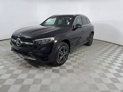 New 2026 Mercedes-Benz GLC 300 4MATIC image 3