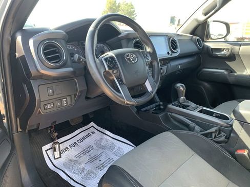 Used 2023 Toyota Tacoma TRD Sport AWD/4WD image 14