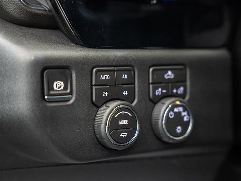 New 2026 Chevrolet Silverado 1500 LT w/ Z71 Off-Road Package AWD/4WD image 42