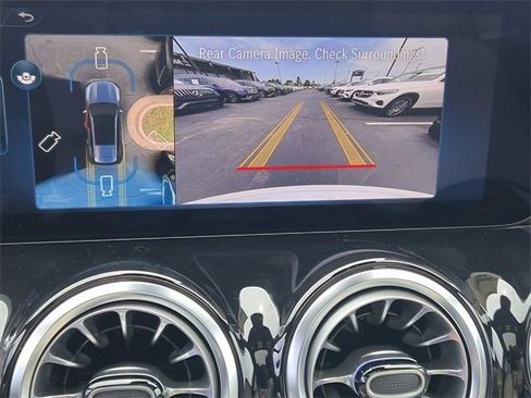 Certified 2025 Mercedes-Benz GLB 250 GLB 250 image 22