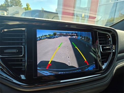 Used 2022 Dodge Durango GT image 27