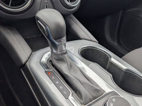 Used 2021 Chevrolet Blazer LT w/ LPO, Exterior Decal Package image 13