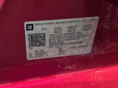 Used 2018 Chevrolet Silverado 1500 LT w/ All Star Edition image 32