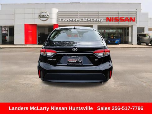 Used 2024 Toyota Corolla LE FWD image 5