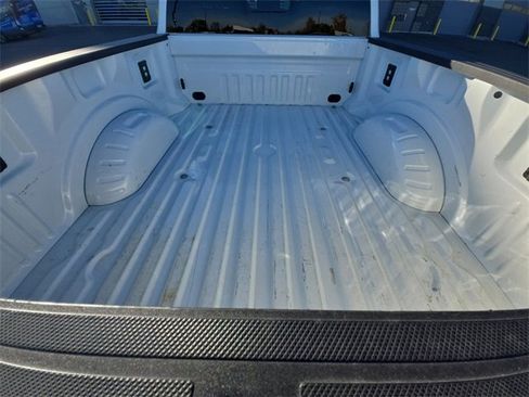 Certified 2025 Ford F350 Platinum w/ Tremor Off-Road Package image 15