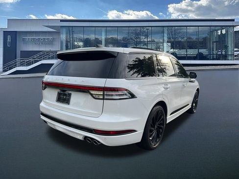 New 2026 Lincoln Aviator Reserve AWD/4WD image 8