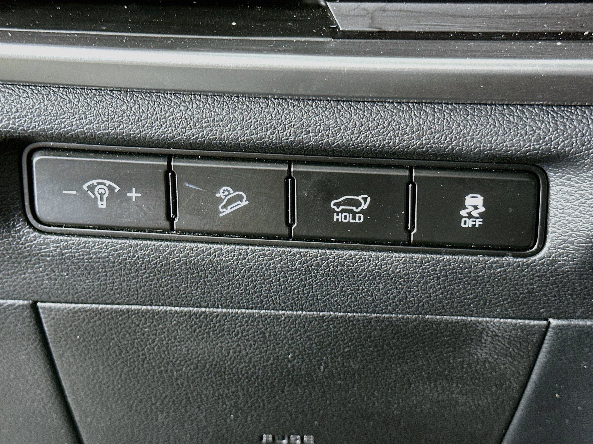 Used 2025 Kia Telluride S FWD image 17