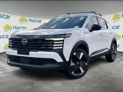New 2026 Nissan Kicks SR w/ Cold Weather Package