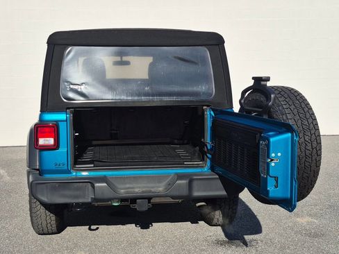 Used 2020 Jeep Wrangler Unlimited Sport S image 43