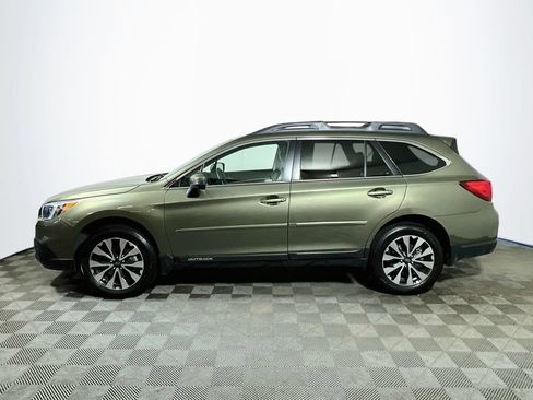 Used 2016 Subaru Outback 2.5i Limited AWD/4WD image 4
