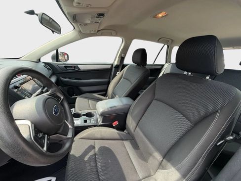 Used 2018 Subaru Outback 2.5i AWD/4WD image 10