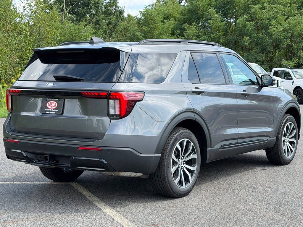 New 2027 Ford Explorer ST-Line AWD/4WD image 24