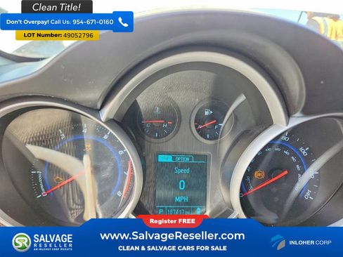 Used 2013 Chevrolet Cruze LT image 12