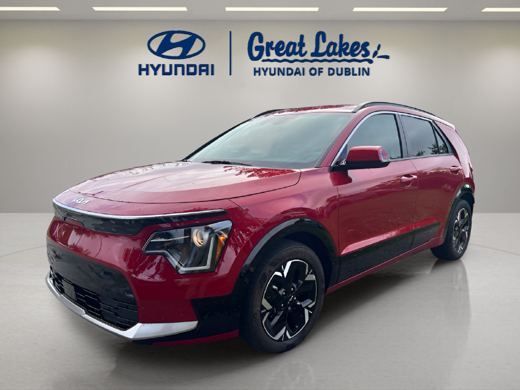 Used 2023 Kia Niro Wind w/ Wind Preserve Package FWD image 1