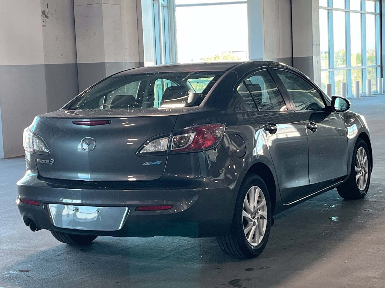 Used 2013 MAZDA MAZDA3 i Touring FWD image 11