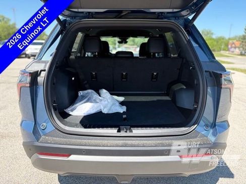 New 2026 Chevrolet Equinox LT w/ Convenience Package II FWD image 31
