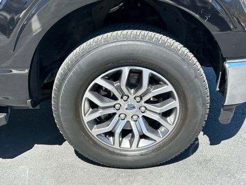 Certified 2021 Ford F150 Lariat w/ Max Trailer Tow Package image 17