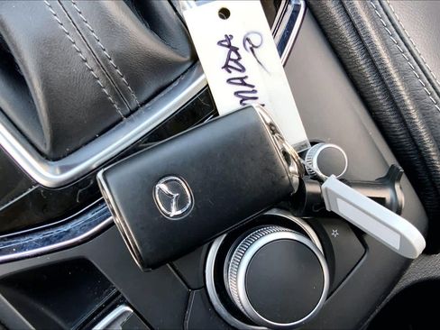 Used 2025 MAZDA CX-5 AWD 2.5 S w/ Preferred Package image 14