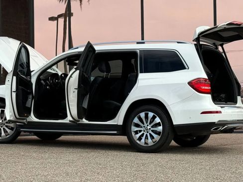 Used 2019 Mercedes-Benz GLS 450 4MATIC image 7