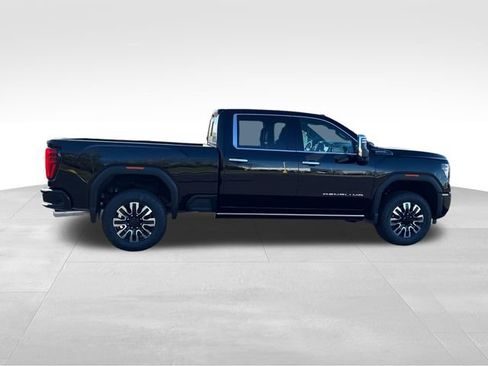 New 2026 GMC Sierra 3500 Denali Ultimate AWD/4WD image 6