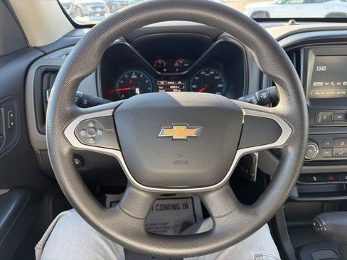 Used 2018 Chevrolet Colorado W/T w/ WT Convenience Package image 20