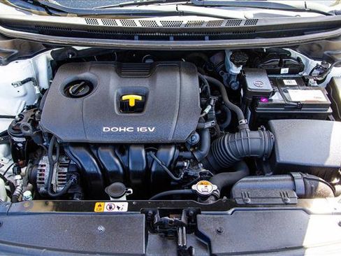 Used 2017 Kia Forte LX FWD image 24