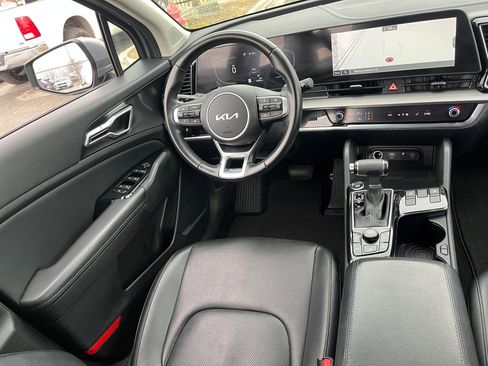 Used 2023 Kia Sportage EX image 22