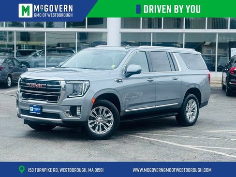 Used 2024 GMC Yukon XL SLT w/ SLT Premium Package AWD/4WD image 1
