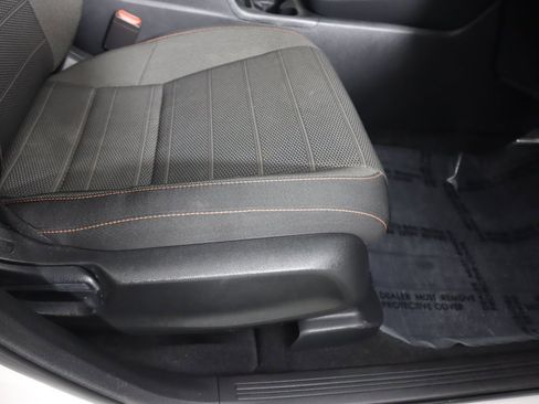 Used 2025 Honda CR-V Sport image 32