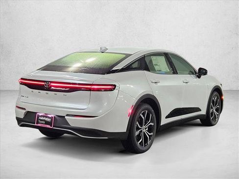 New 2026 Toyota Crown XLE image 2