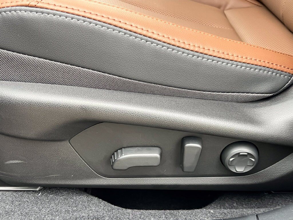 New 2026 Subaru Outback Touring XT AWD/4WD image 9
