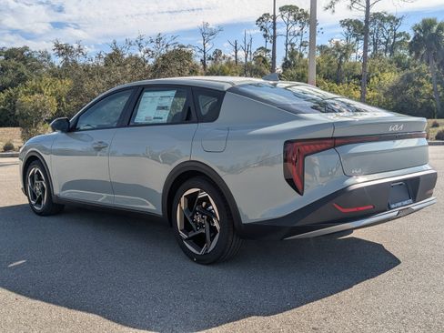 New 2025 Kia K4 EX image 49