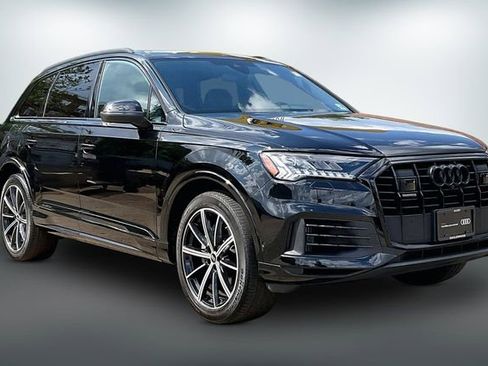 Used 2023 Audi Q7 3.0T Premium Plus w/ Premium Plus Package AWD/4WD image 1