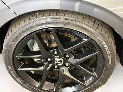Used 2023 Honda Civic Sport image 34
