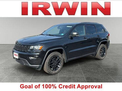 Used 2019 Jeep Grand Cherokee Limited AWD/4WD image 1