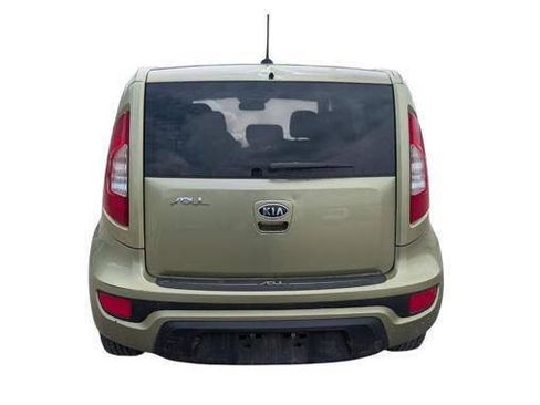 Used 2012 Kia Soul + FWD image 4