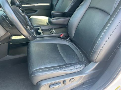 Used 2021 Honda Odyssey Touring image 11