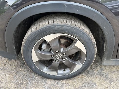 Used 2018 Honda HR-V EX image 19