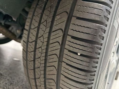 Used 2022 Ford Edge ST w/ Equipment Group 401A image 35