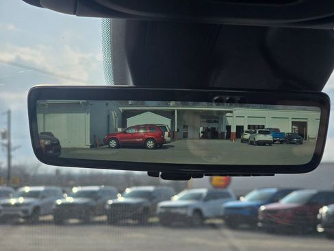 New 2026 Jeep Grand Cherokee L Limited image 32