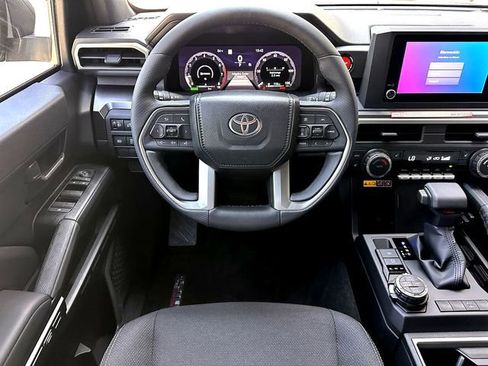 New 2026 Toyota 4Runner TRD Off-Road AWD/4WD image 17