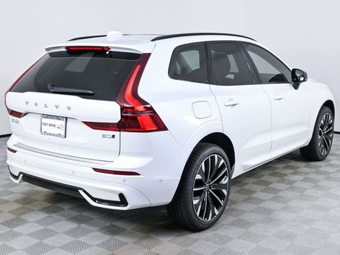 New 2026 Volvo XC60 B5 Ultra w/ Protection Package Premier AWD/4WD image 28