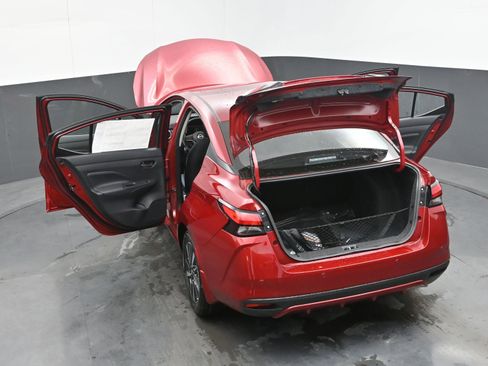 Certified 2025 Nissan Versa SV w/ Trunk Package image 43