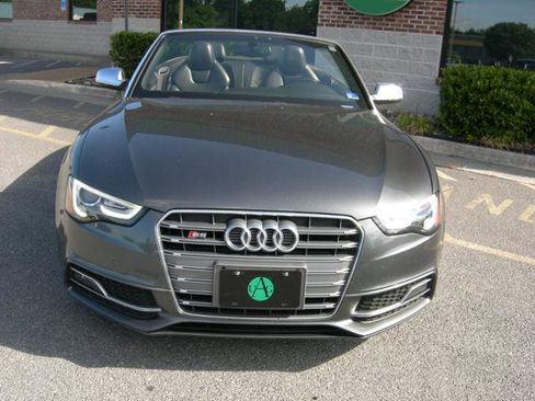 Used 2015 Audi S5 Premium Plus w/ Technology Package AWD/4WD image 2