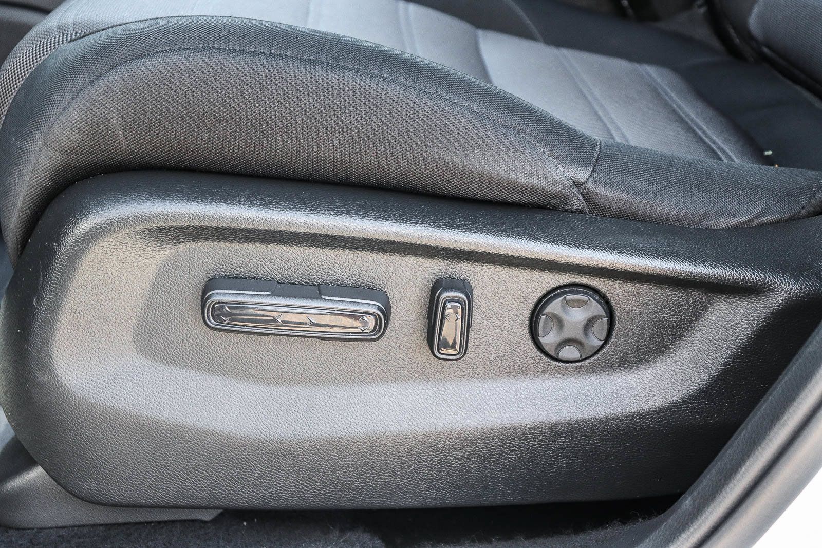 Used 2021 Honda CR-V EX image 23