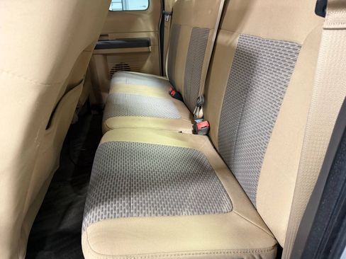 Used 2015 Ford F250 XLT AWD/4WD image 23