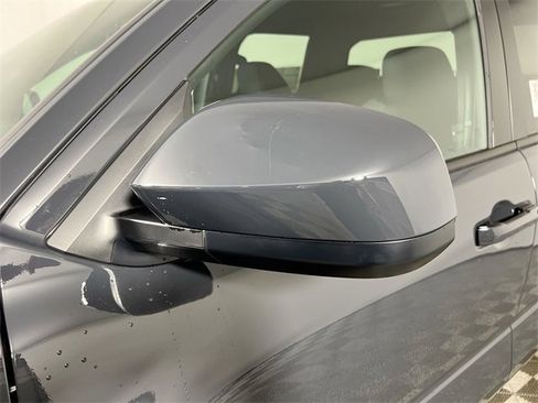 New 2025 Toyota Tacoma TRD Sport image 9